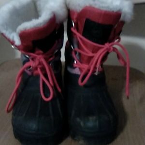 Tamarack snow boots